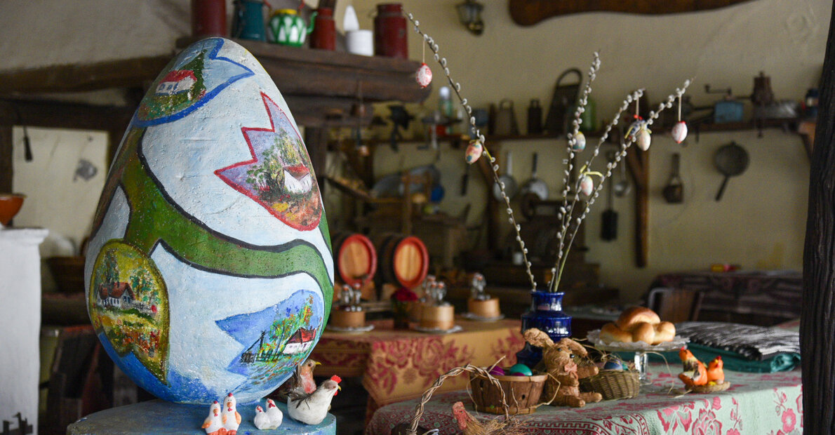 PRVOMAJSKI ILI USKRŠNJI PAKET